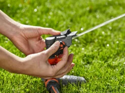 Gardena Pulse Spike Sprinkler Comfort Full/Part Circle -Gardena Store g8141 gardena pulse spike sprinkler comfor full part circle 3